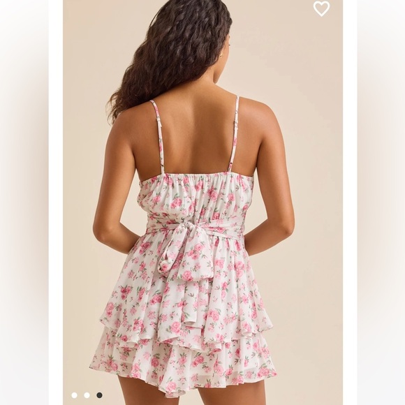 New with tags Altar’d State Holland Floral Romper - Picture 3 of 3
